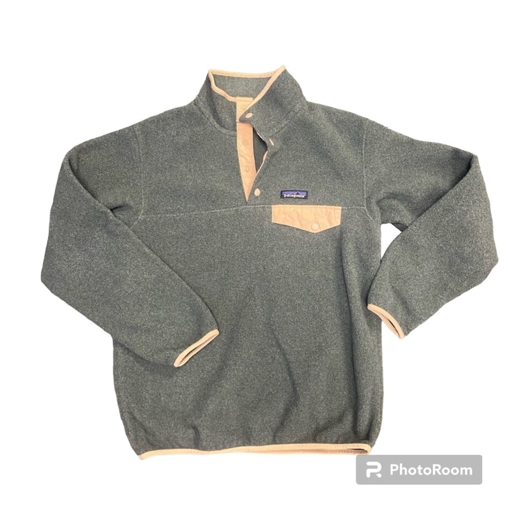 Patagonia Synchilla Gray Fleece Pullover with Peach Trim Size XS